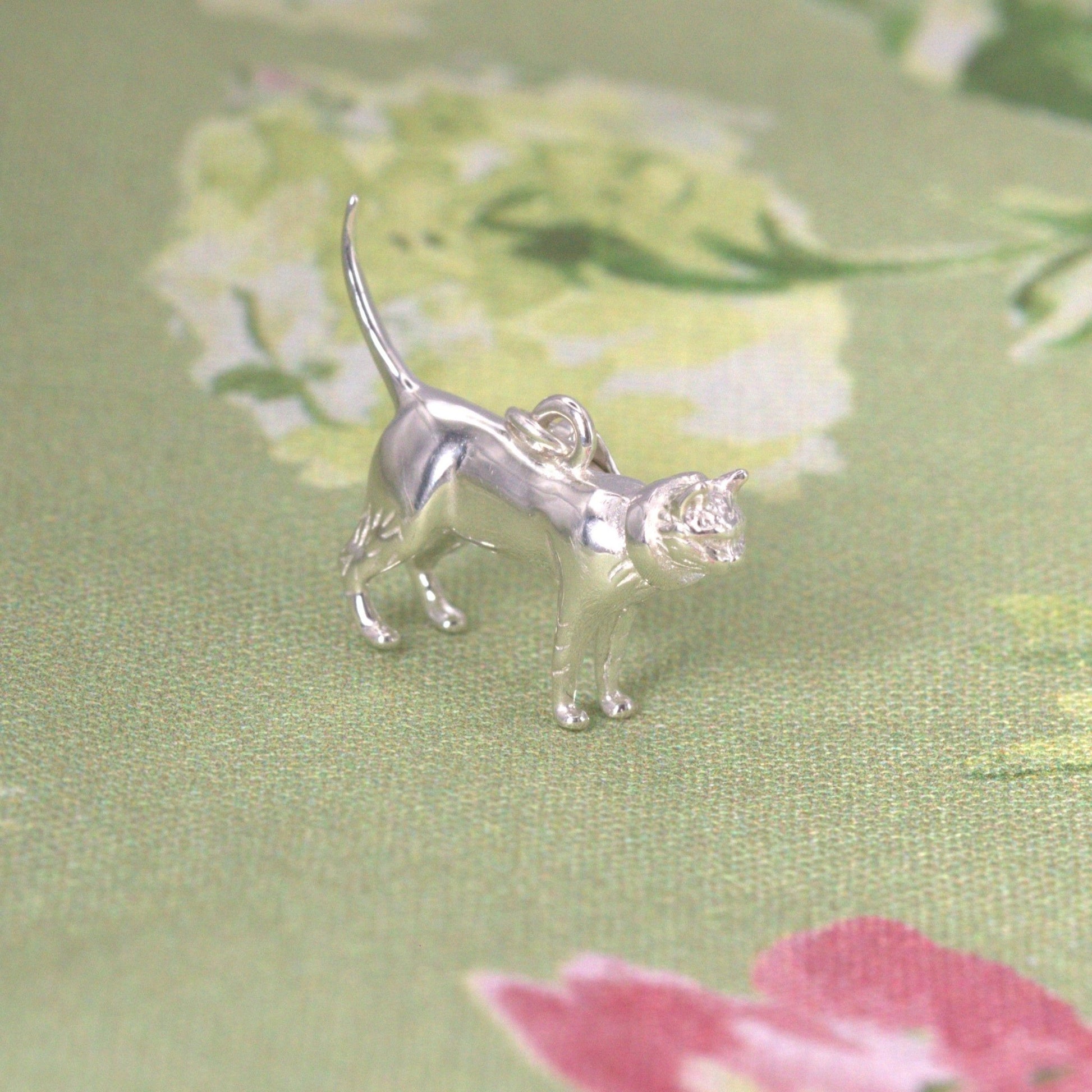 Short - Haired Cat Silver Charm - MYLEE London